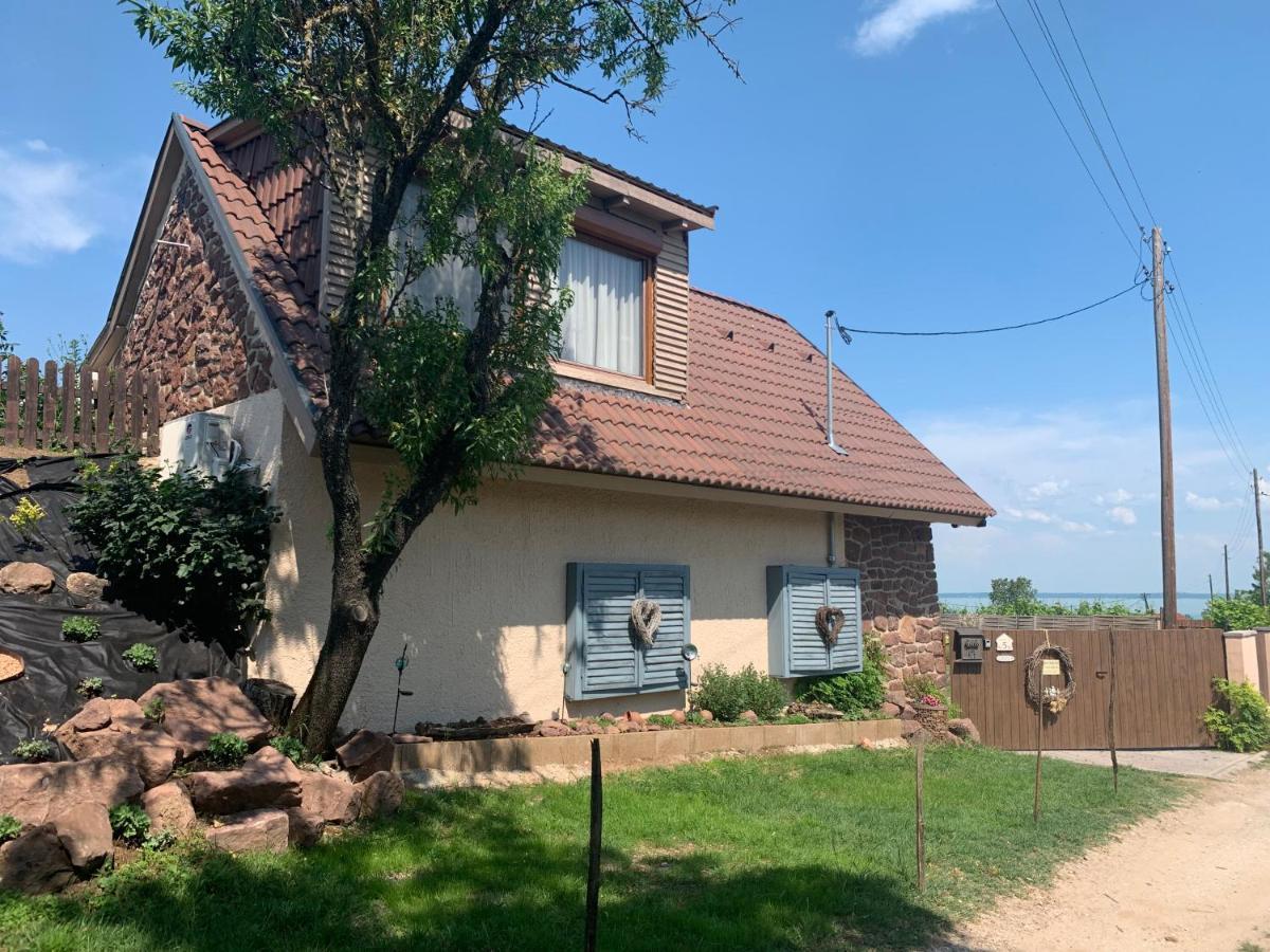 Casamia4U Villa Alsóörs Buitenkant foto